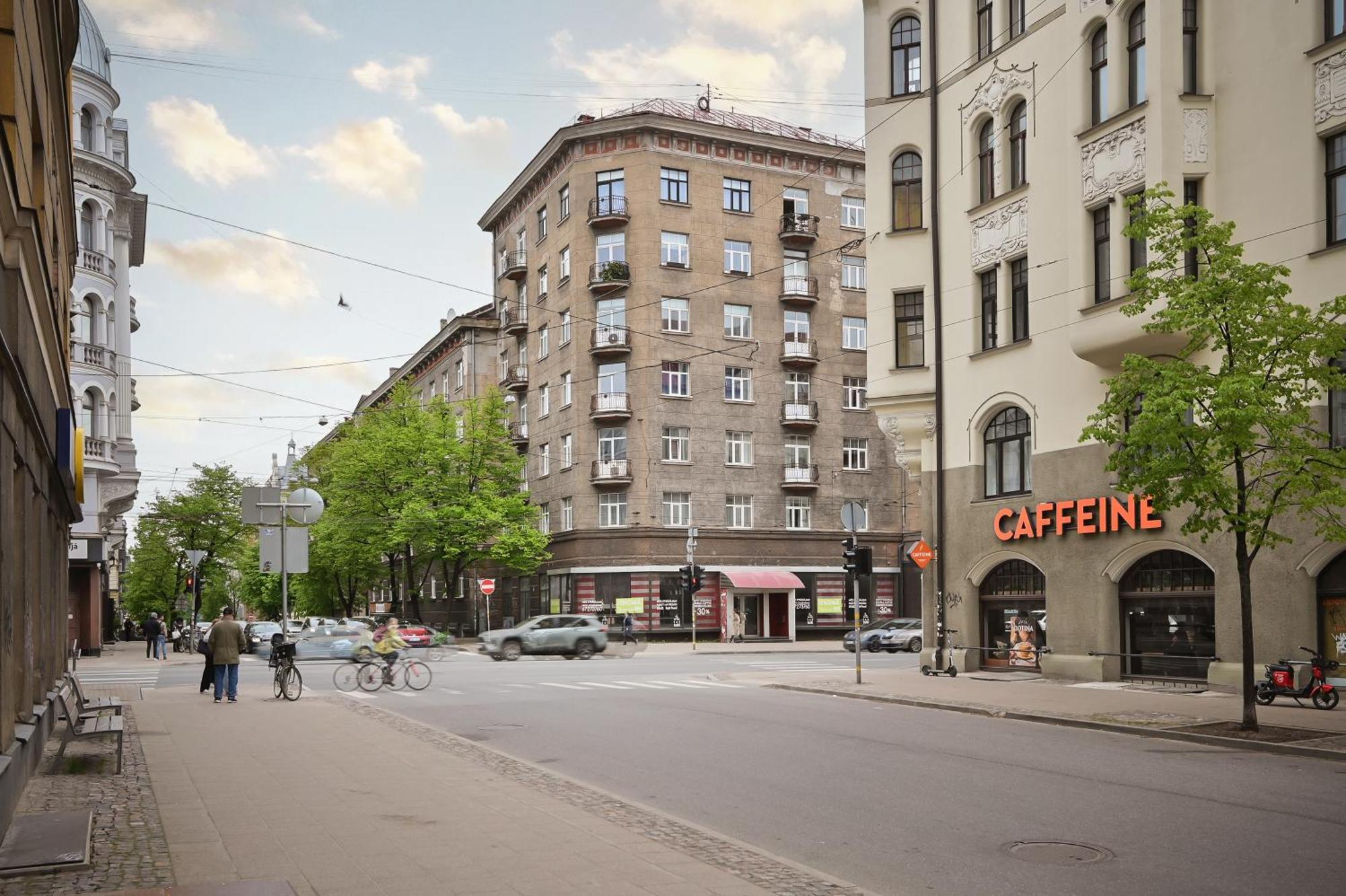 Modern 2-Bdrm Centre Apartment Riga Exterior photo